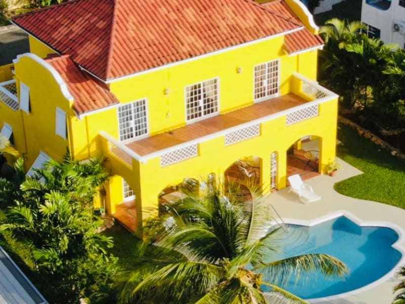 Kia's Villa